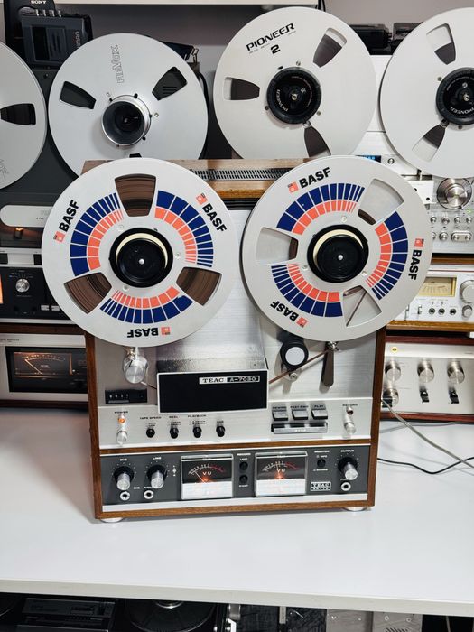 Magnetofon de colecție TEAC A-7030 + AR-70,stare foarte bună,2/4 piste