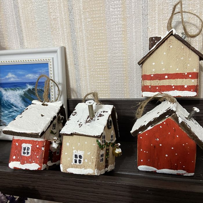 Домики. Елочные игрушки