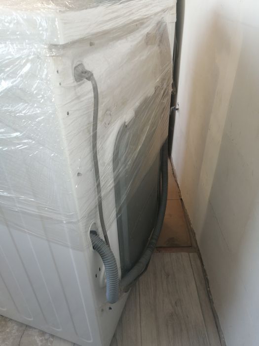 Продам стиральную машину lg