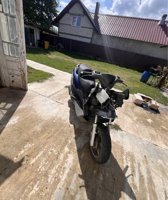 Scuter piaggio x9