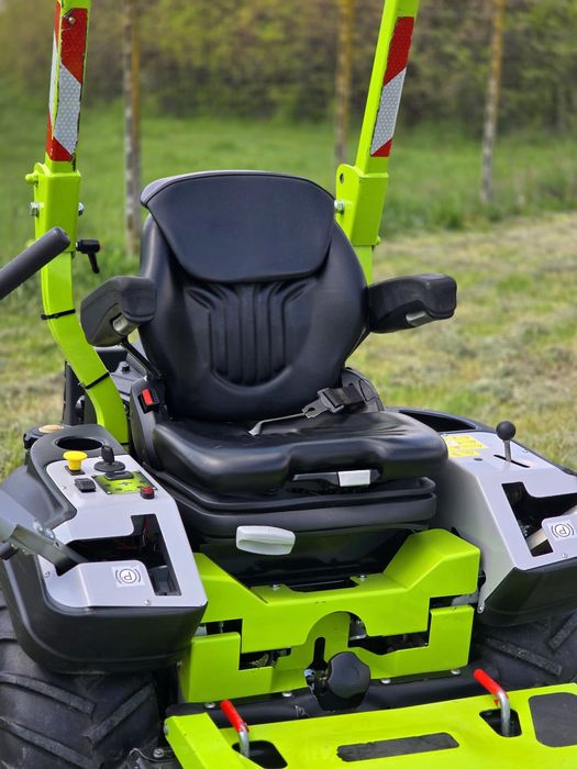 Tractoras gazon iarba vegetatie inalta Profesional Uz comercial GRILLO ...