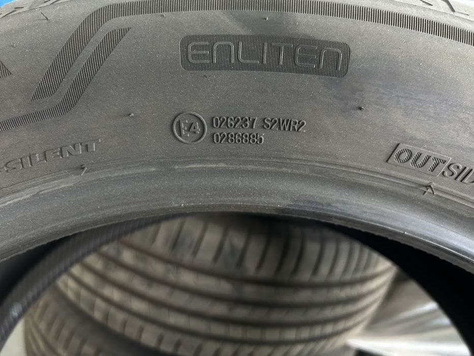 Шины новые 255/50/20