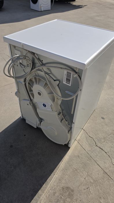 Професионална сушилня Miele PT 5137 WP