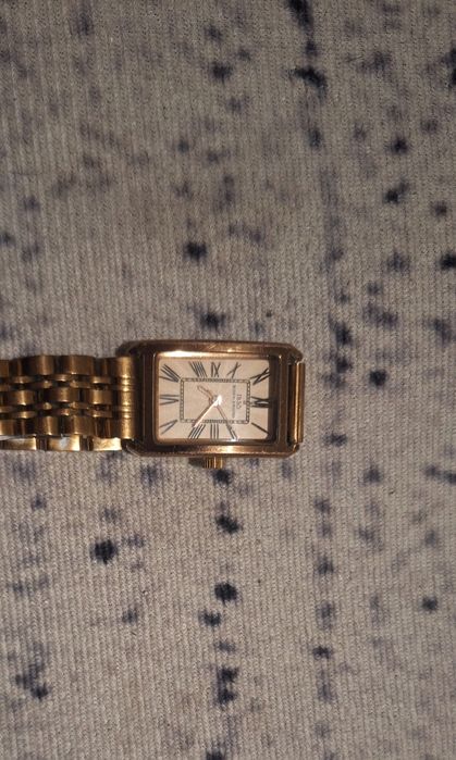 Женские часы IBSO