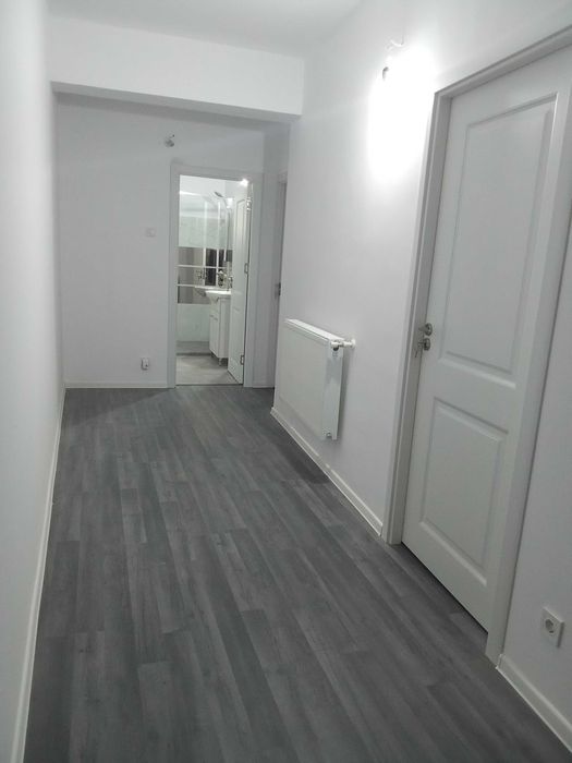 Casa Parter si Etaj zona centrala