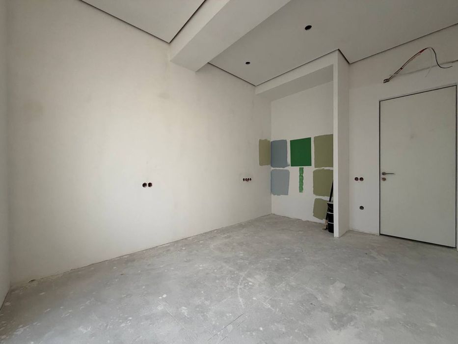 Продам ЖК Кипарис на Ц-4