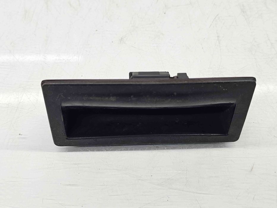 Buton deschidere portbagaj  Volkswagen Sharan (7N) [Fabr 2011-prezent