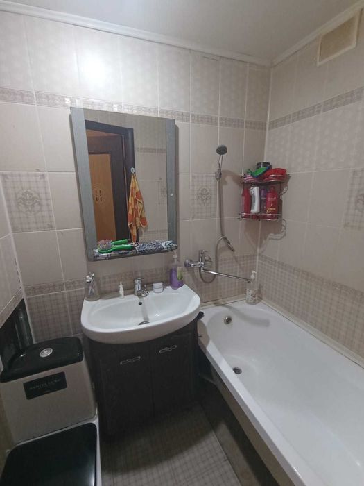 Продам 1 комн. квартиру в Уральске