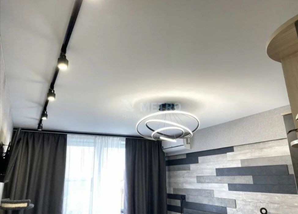 Натяжной потолок 1500 кв