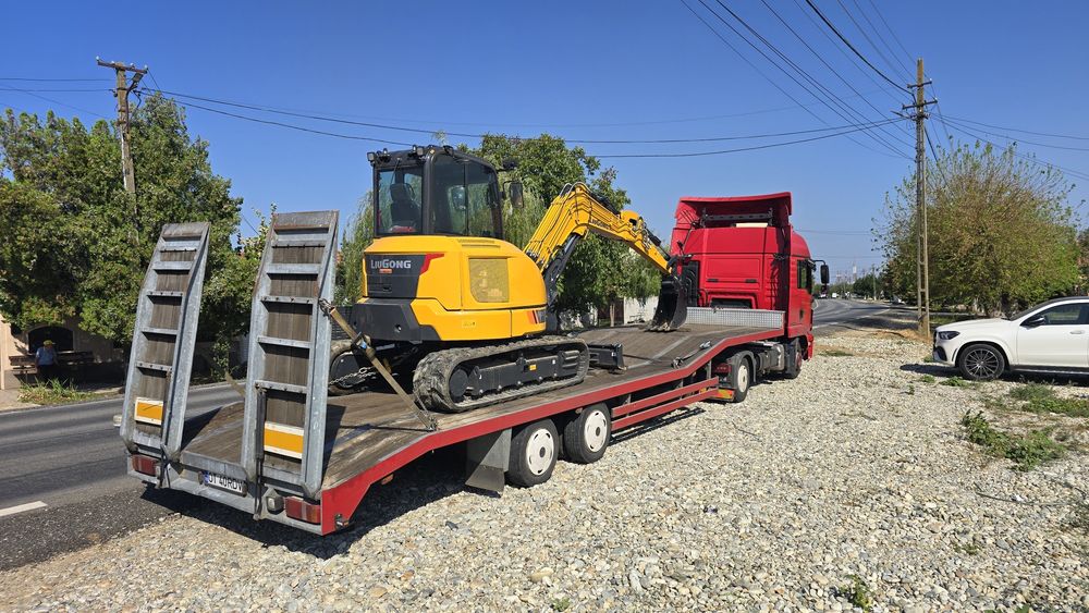 Platforma Transport Utilaje Grele Tractari Auto Recuperator Camioane Dube Trailer Buldoexcavatoare Tractoare Combine Microbuze Autoutilitare DEx12 A1