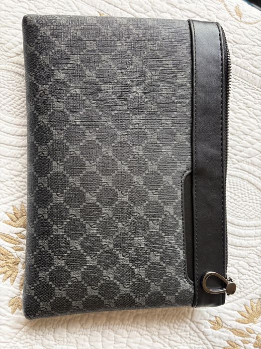 Мъжка чанта тип Клъч