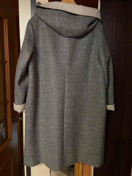 Пальто осеннее .