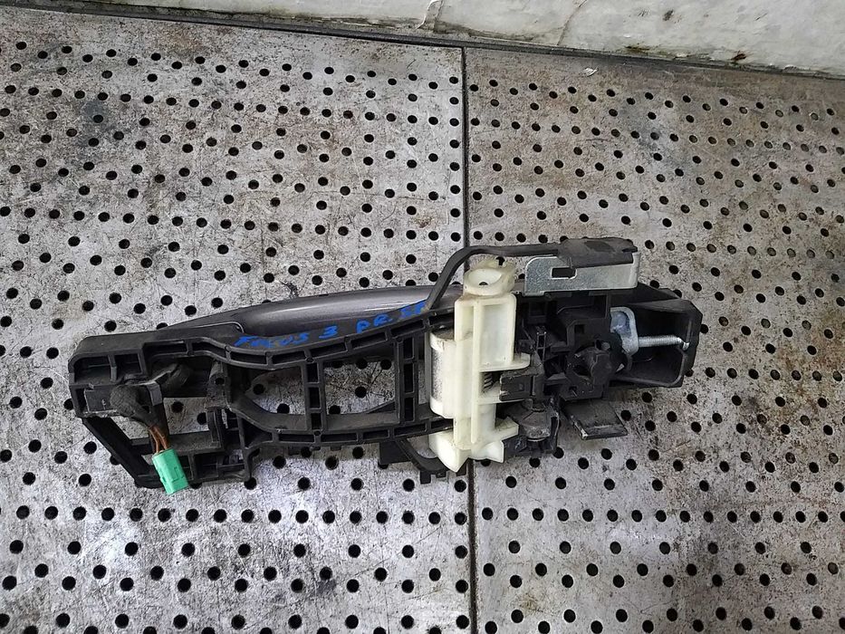 Maner usa dreapta spate ford focus 3