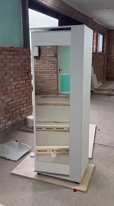 Шкаф универсальный прихожка