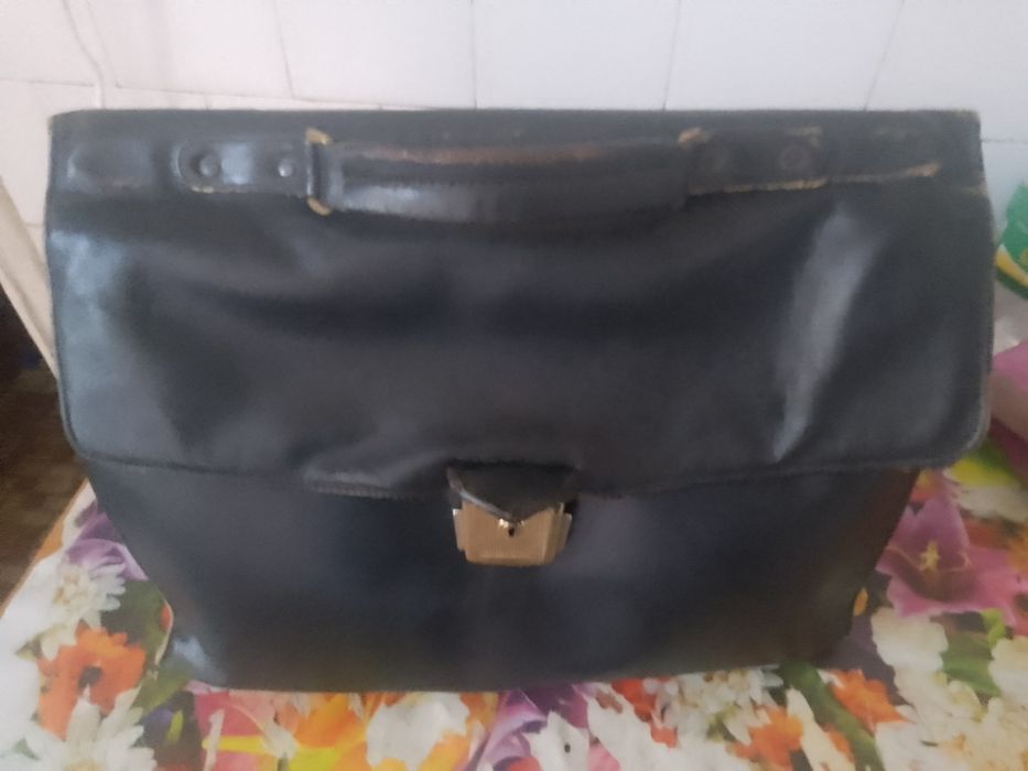 Geanta mare din piele vintage