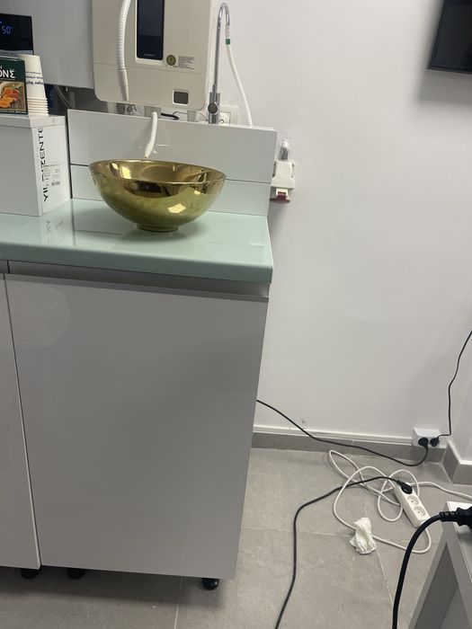 Vand mobiler pentru aparat Kangen