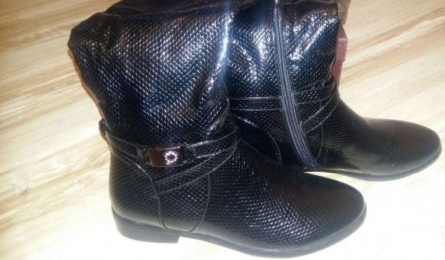 Дамски Ботуши ELIZA нови