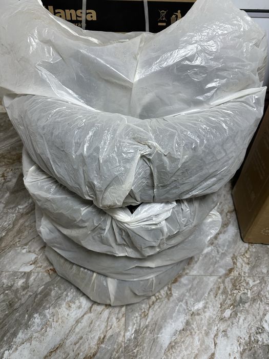 Продам шины 1 сезон откатал