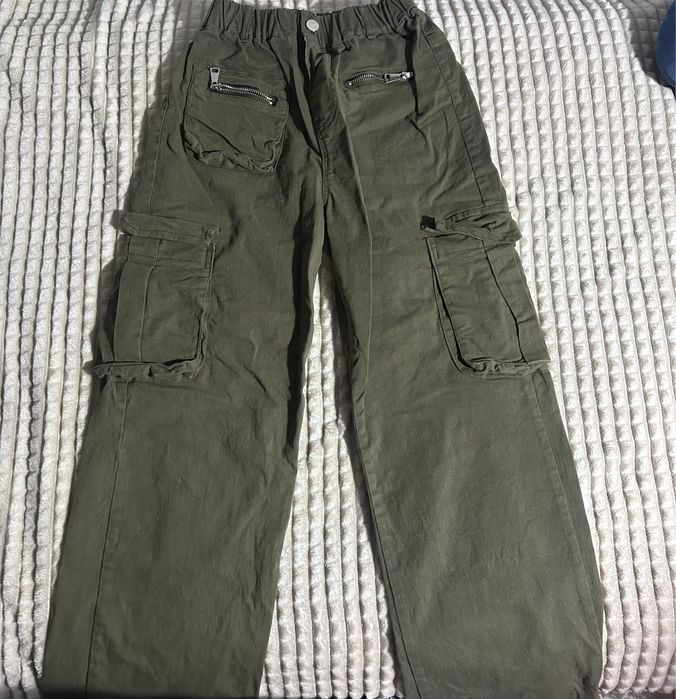 Брюки хаки джоггеры