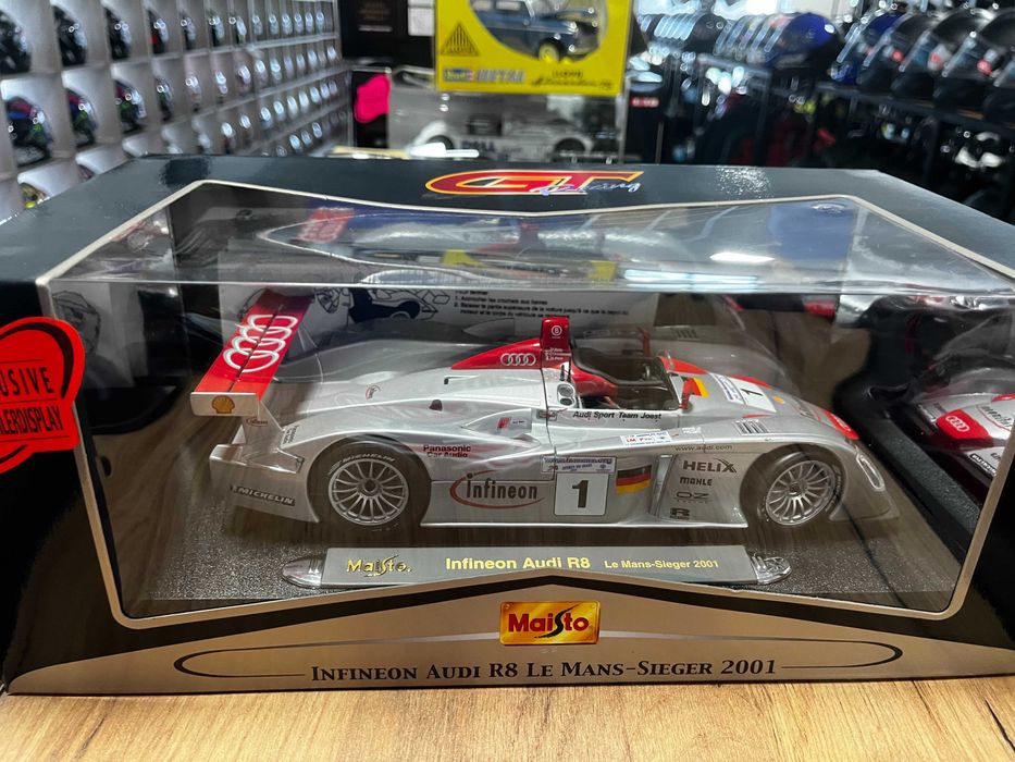 Нова метална колекционерска количка модел AUDI R8 Le Mans ' 2001  1:18