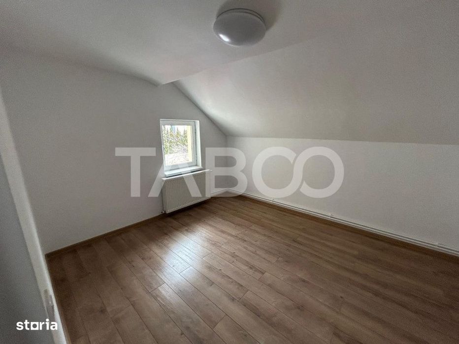 Spatiu birouri cu 6 camere 147 mpu curte libera 260 mp Calea Dumbravii