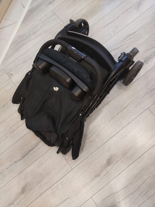 Продам коляску JOLE