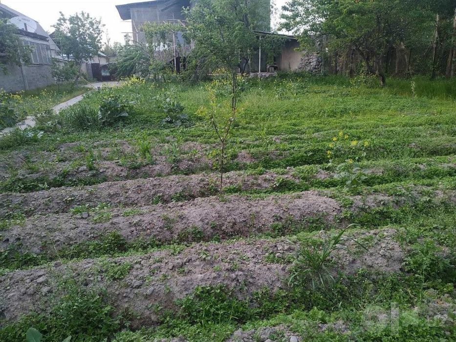 Продаётса дом с участком 12 соток (12 сотихли ховли-жой сотилади)