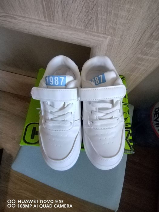 Детски обувки 30 номер