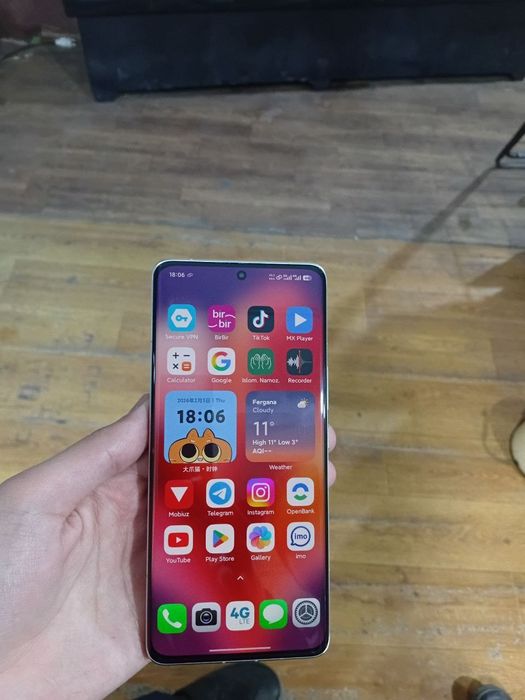 Xiaomi 13 ultra  ideal holtada