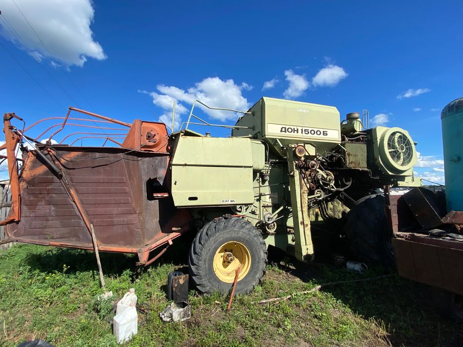 Комбайн ДОН-1500Б