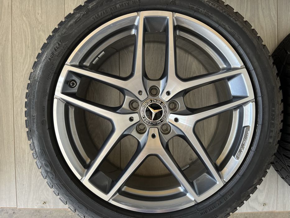 Оригинални джанти 19 цола АМГ 5х112 за Мерцедес ГЛЦ W253, ГЛЦ 43 АМГ/AMG със зимни гуми 245/45/19