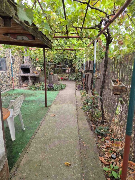 Продава се Къща в Левски - 100 кв.м за 620 €/кв.м - Снимка #3