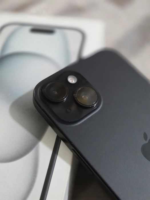 iPhone 15 Black 128 GB