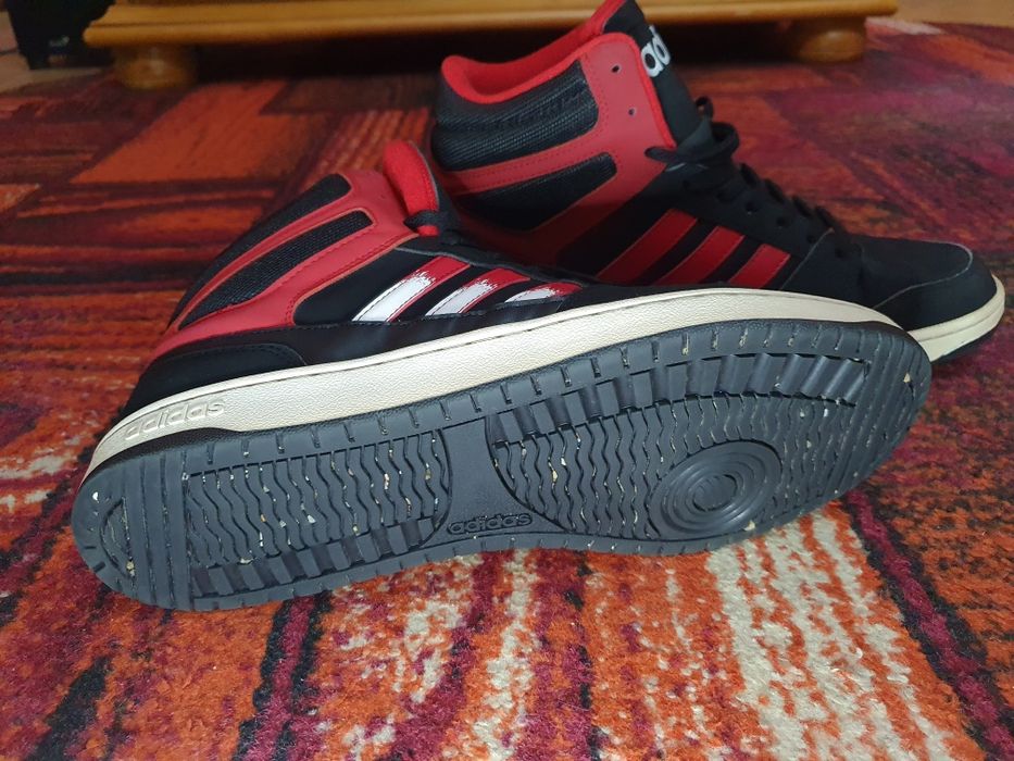 Adidas neo marimea 44 ⅔