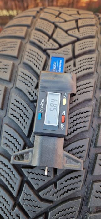 1 Anvelopa Dunlop 215 65 R16 M+S