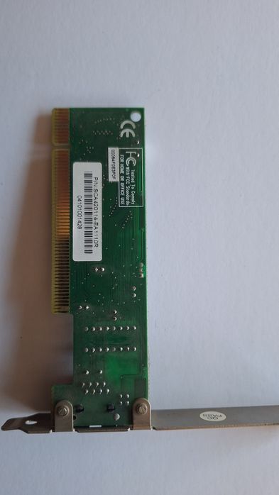 Продавам мрежови карти LAN за компютър