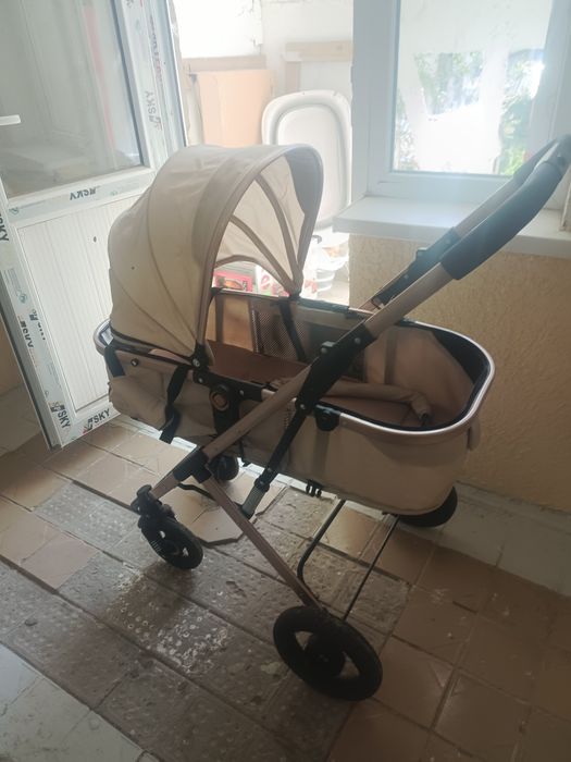 Каляска хорошом состояние