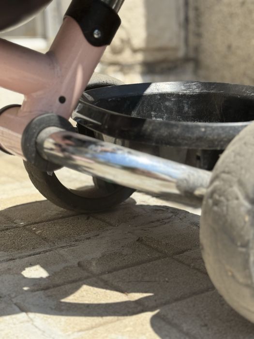 Триколка Makani - Giovi Pink