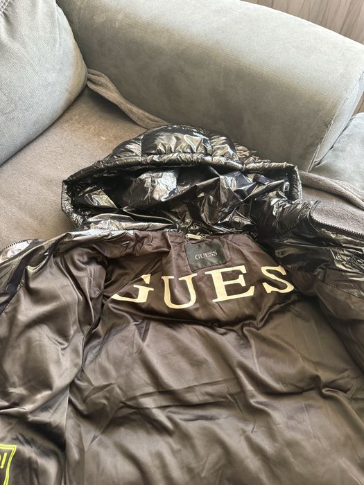 Зимно яке  Guess