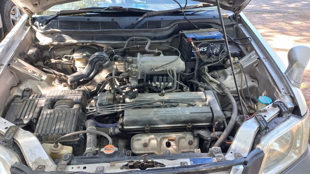 Продам хонду CRV.