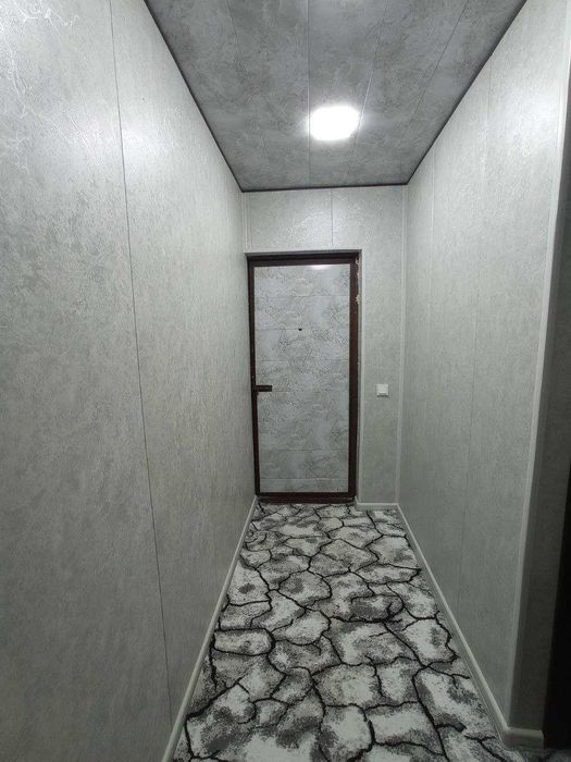 Gazalkent waxar markazida uy sotiladi