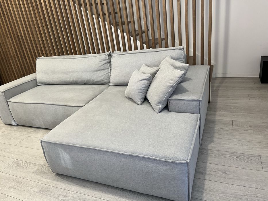 Vand coltar extensibil 270cm x 160 cm