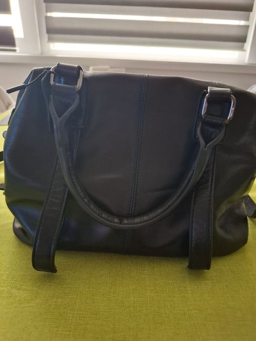 Дамска чанта от естествена кожа