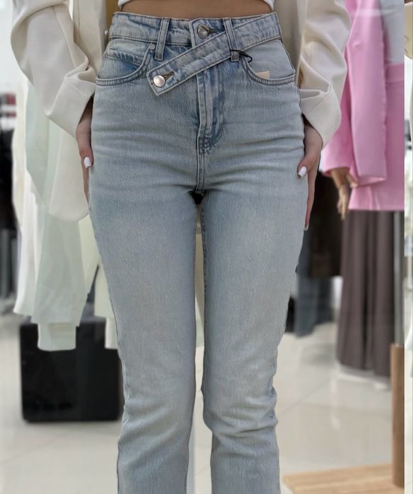 Продам новые джинсы