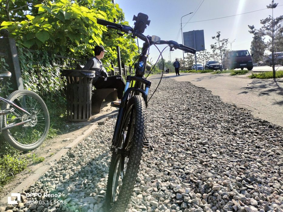 Велосипед не довно брал новы