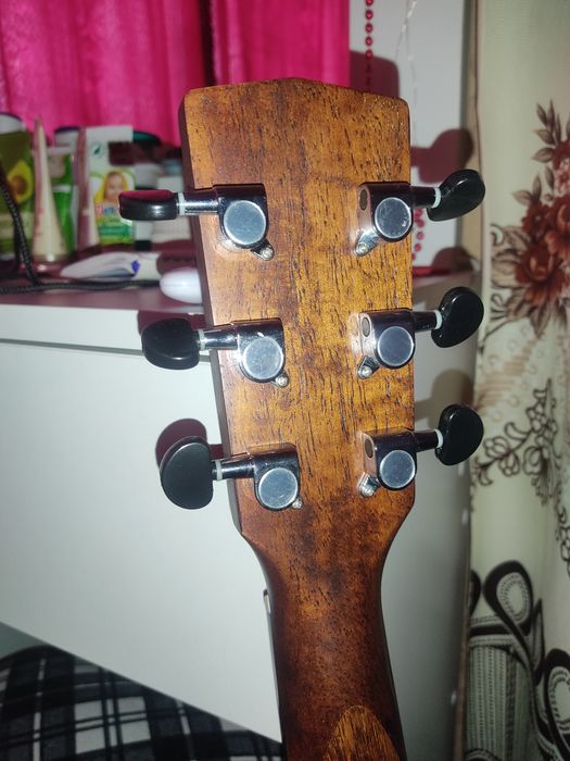 Трансаккустическая гитара Cort