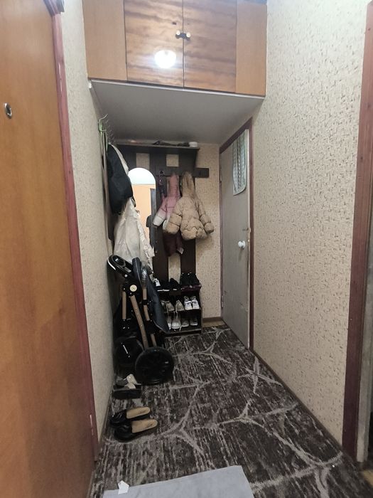 Продаю 1 ком кв-ру М-в Куйлюк -2