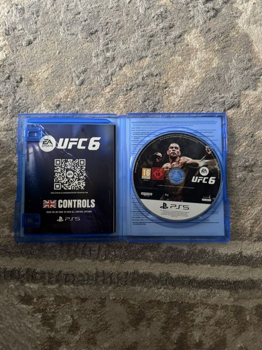 Продам игру на пс5, ufc6 срочно!