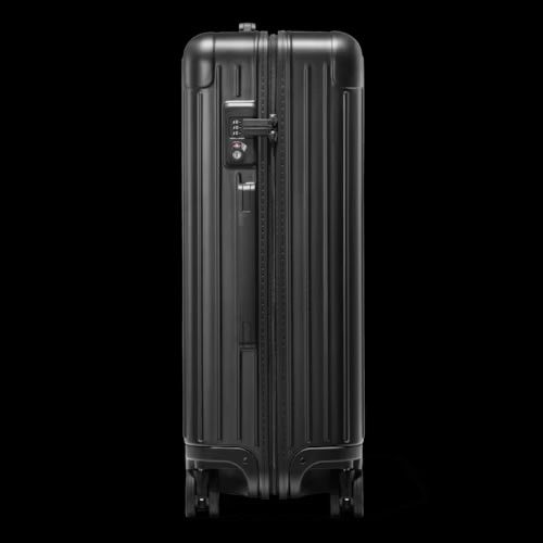 RIMOWA Essential — Matte Black