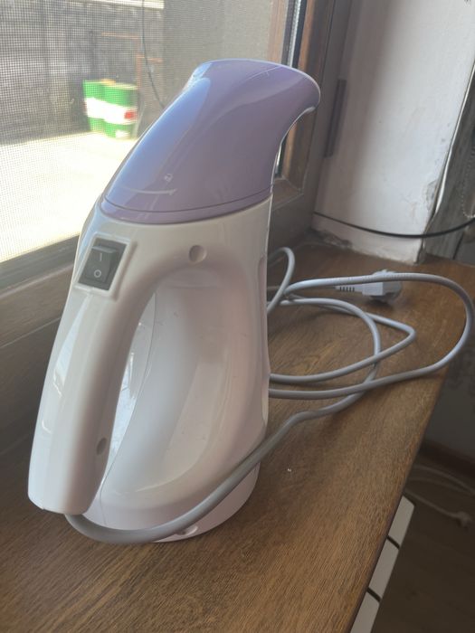 Отпариватель Liting A8 белый